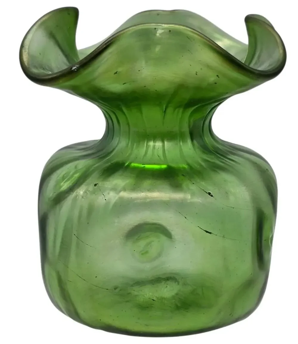 LOETZ GREEN NOVEAU CRETA RUSTICANA VASE 4 1/2" TALL
